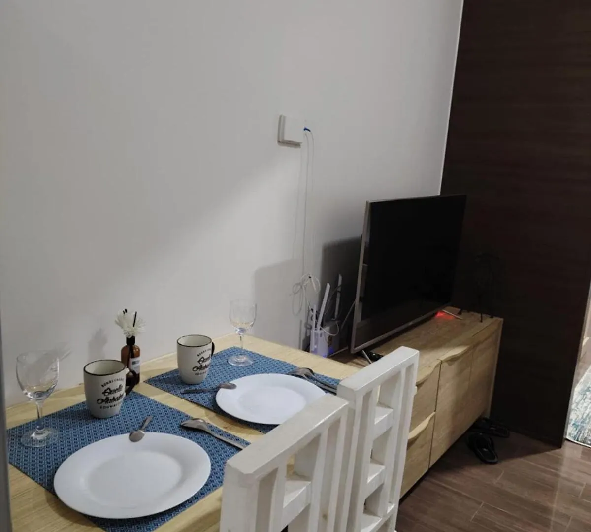 Apartment 1 Bedroom Cozy And Relaxing Place Manila